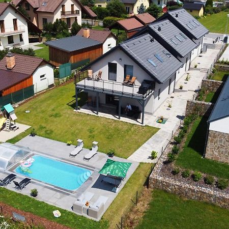 Apartmanove Domy Lipno 1 Frymburk Exterior foto